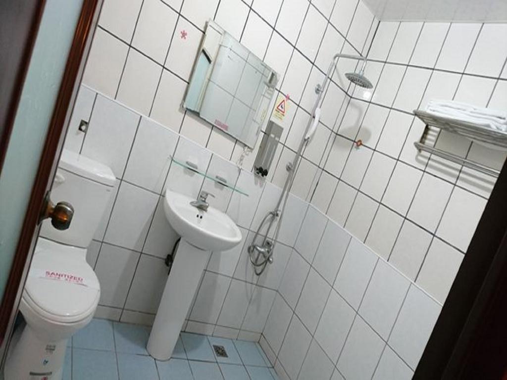 Puti Commercial Hotel Longtan Eksteriør billede